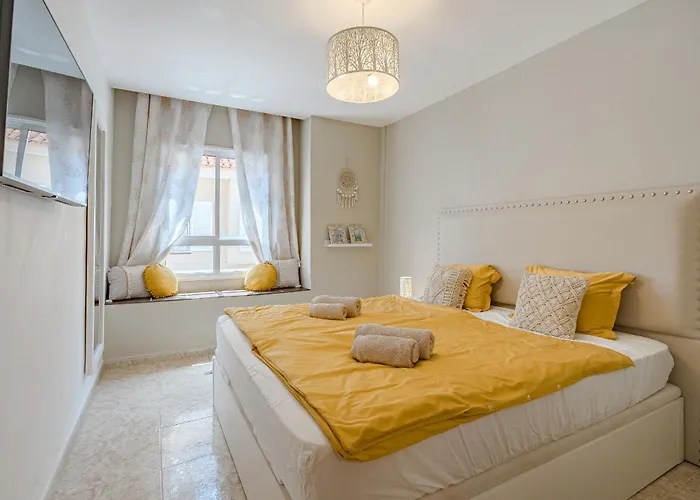 Casa Romantica Ocean View Holiday home